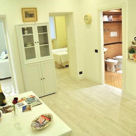 ローマジ アバロンアパートメント 部屋 写真